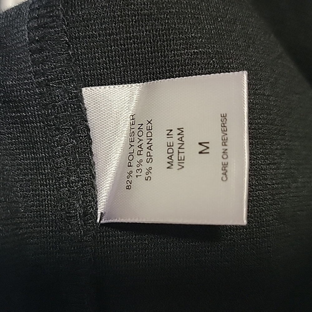 NY&Co Stretch Casual Dressy Leggings with Line Detail - Picture 10 of 13